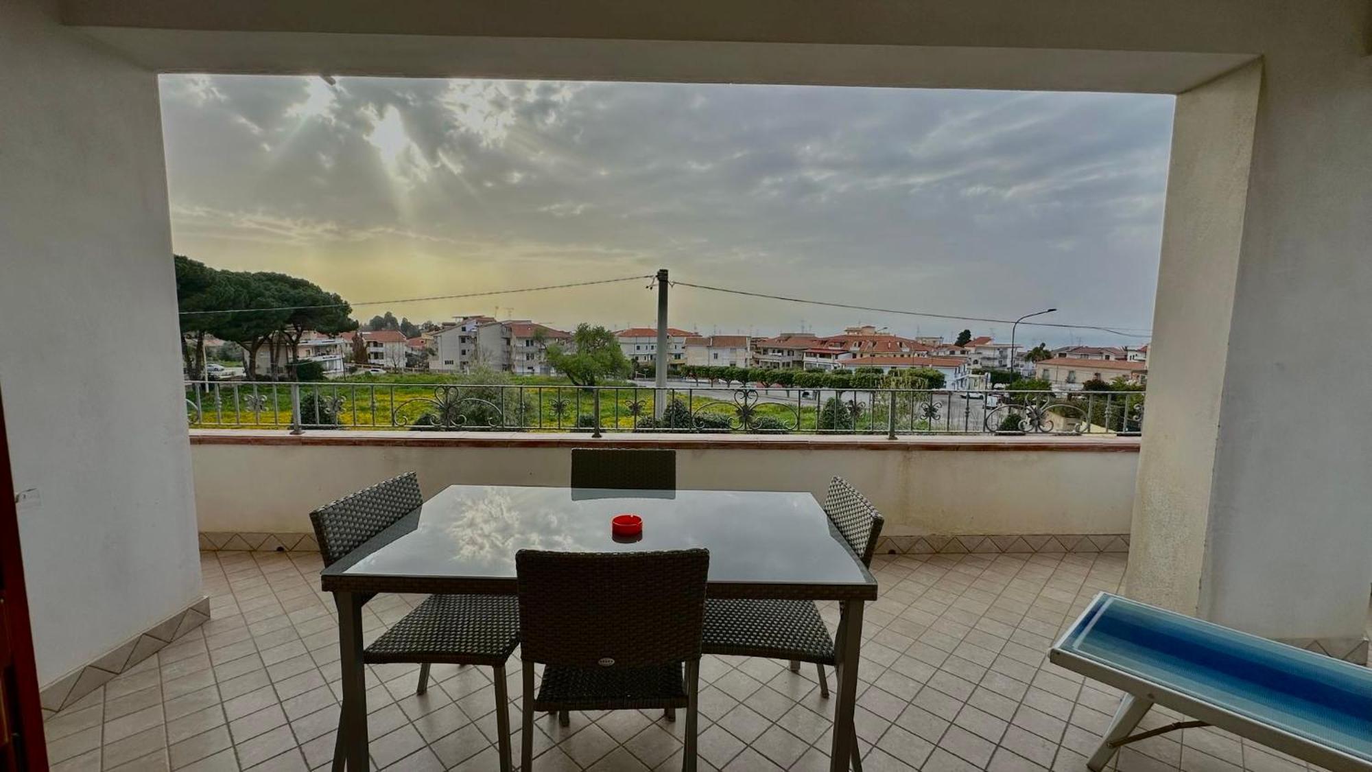 Sunrise Residence Santa Domenica  Dış mekan fotoğraf
